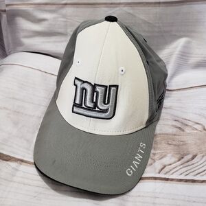 Reebok New York Giants Baseball Hat Stretch Fit Gray Black Silver Embroidered